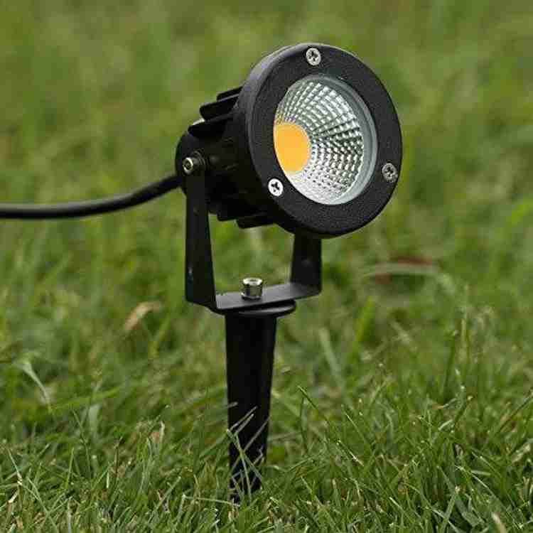 Focus garden lights top