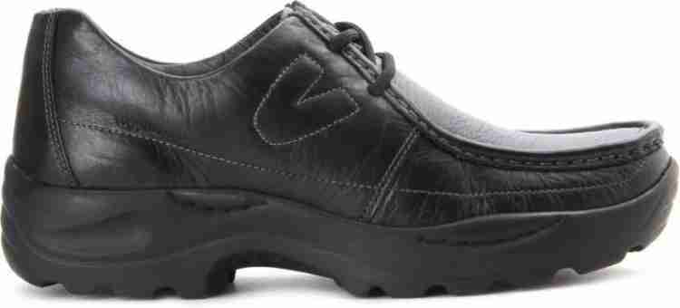 Woodland shoes clearance black leather