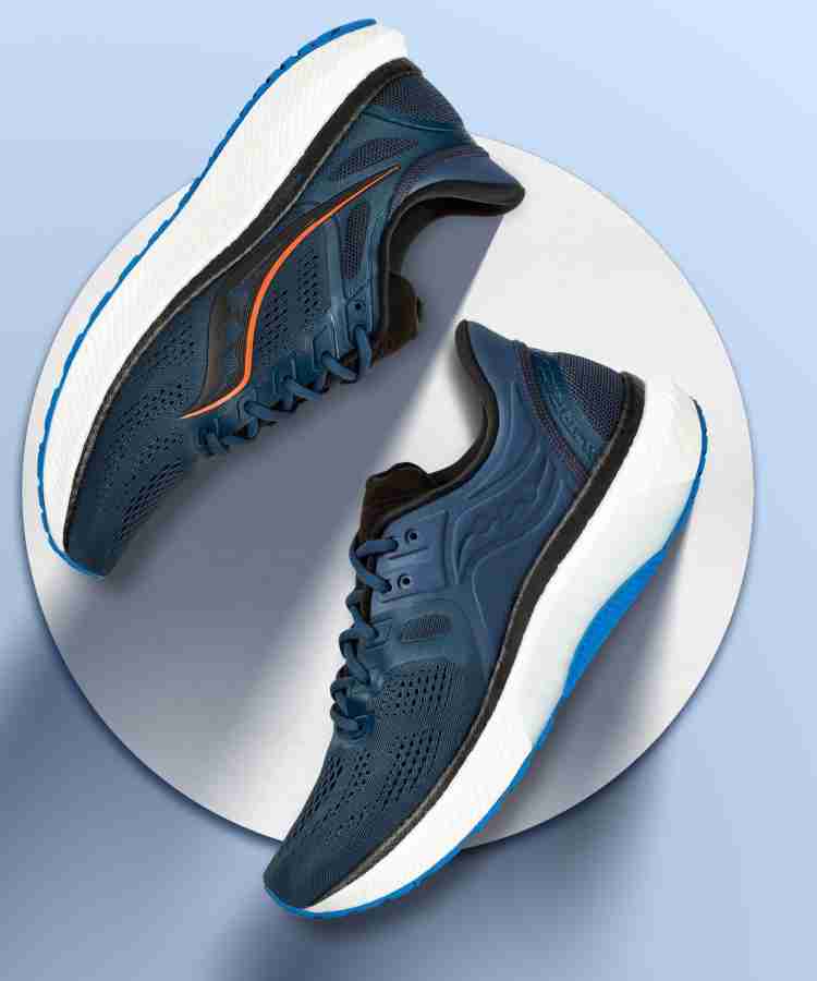 Brooks hurricane best sale running shoes