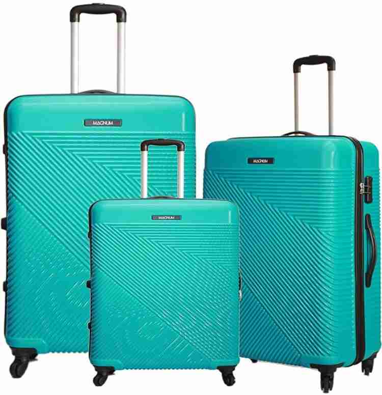 Magnum trolley bags price online