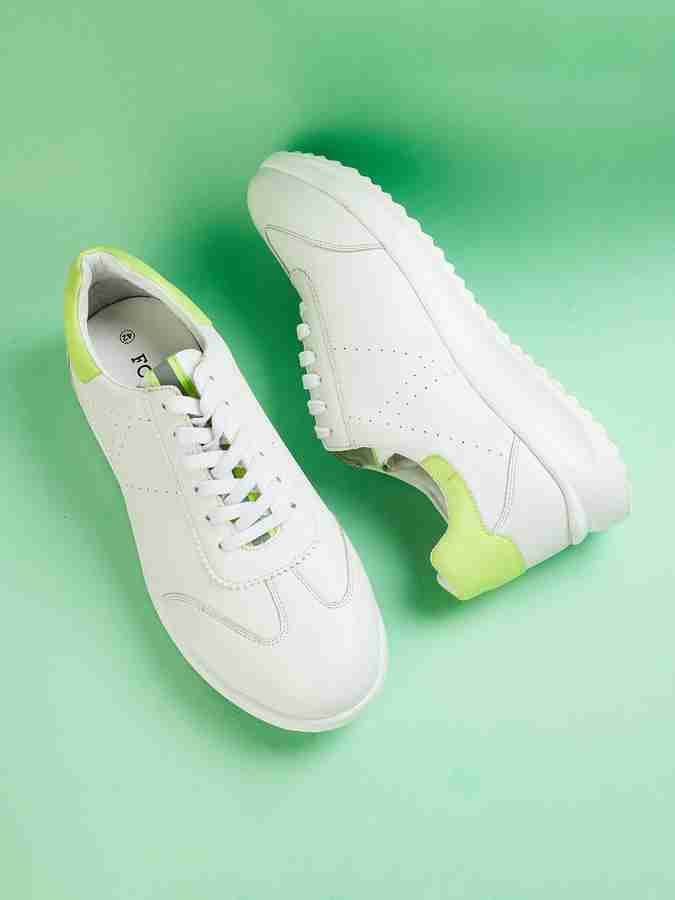 Lifestyle 2025 white shoes