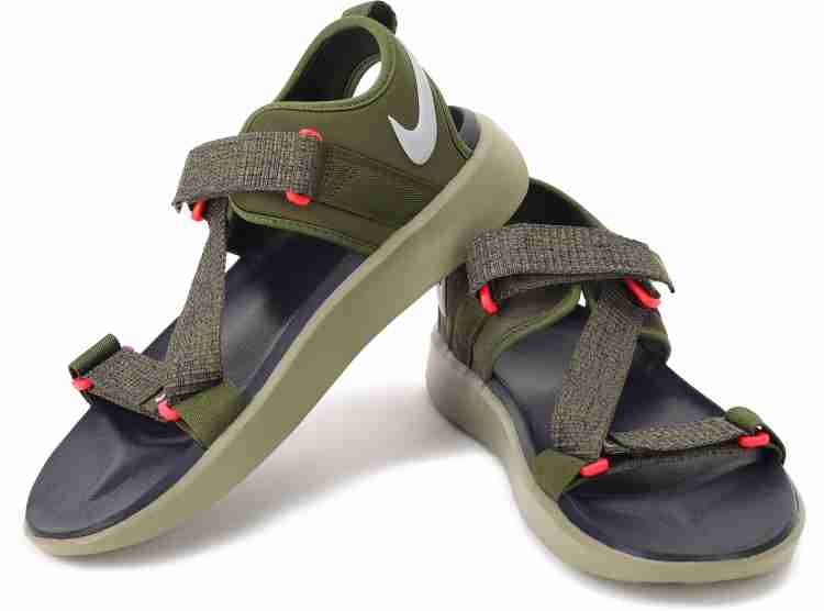 Mens nike discount sandals size 12