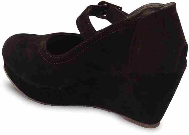 Anand archies women's black 2024 wedges