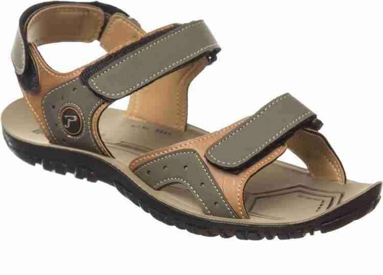 Fashion paragon sandals