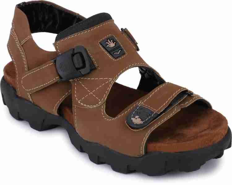 Tiger store wood sandals