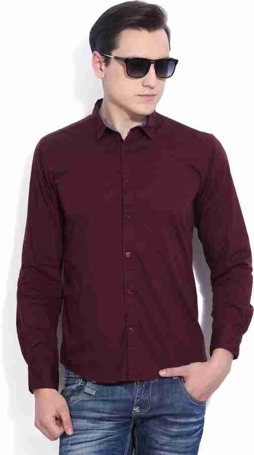 Maroon best sale shirt jeans