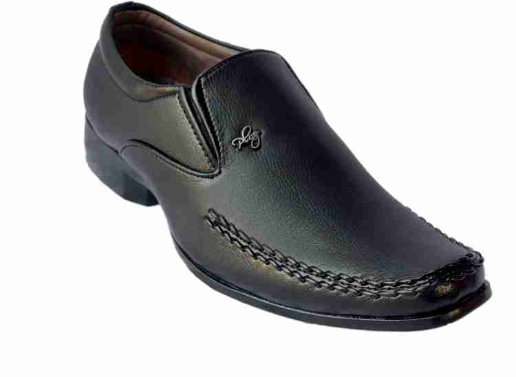 King Maker Slip On Shoes For Men Buy Black10 Color King Maker Slip On Shoes For Men Online at Best Price Shop Online for Footwears in India Flipkart