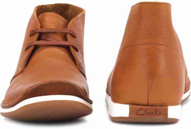 Clarks hotsell newton mass