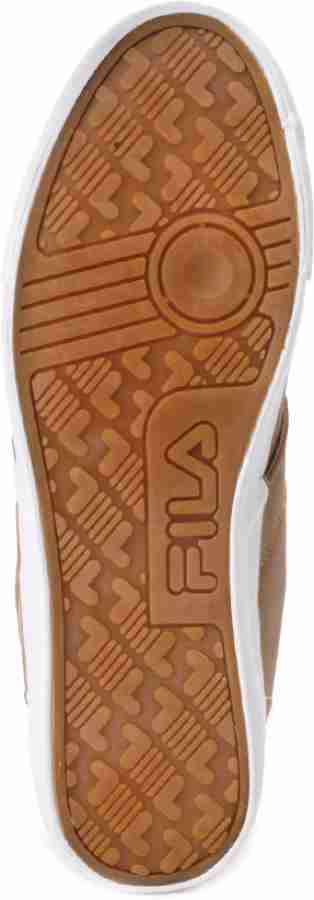 Fila rave mid hotsell ankle sneakers