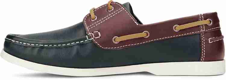 Benetton boat shoes discount