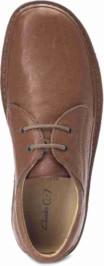 Clarks sentry cry online