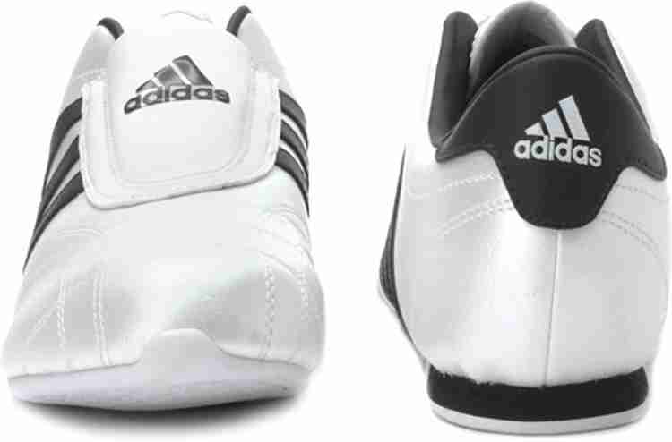 Mens adidas taekwondo trainers new arrivals