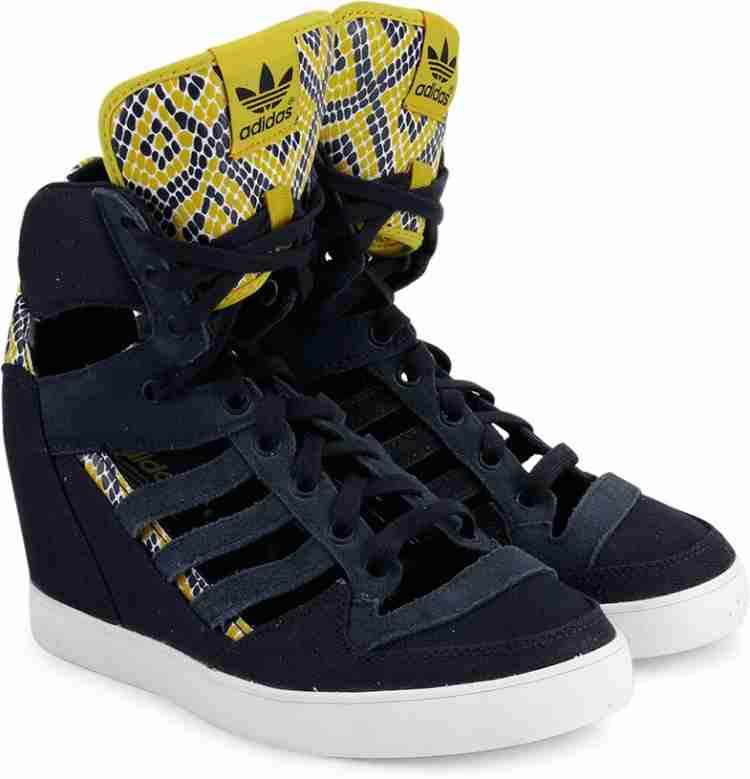 Adidas shoes high ankle up hotsell