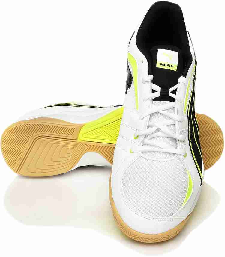 Puma badminton shoes best sale flipkart