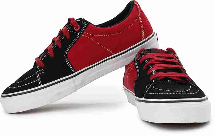 Av sk8 low deals