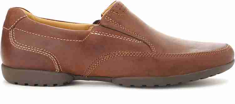 CLARKS Recline Free Genuine Leather Slip On Shoes For Men