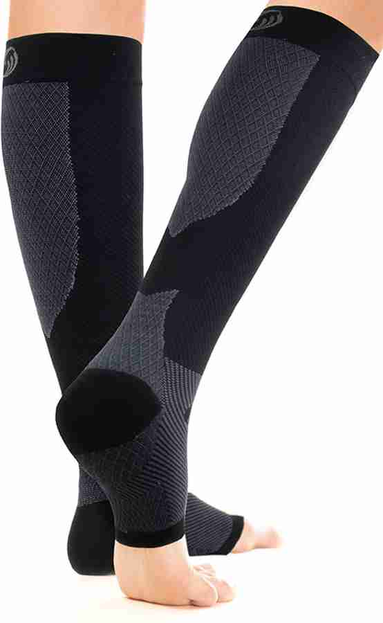 ORTHOSLEEVE 22343B Knee Support Buy ORTHOSLEEVE 22343B Knee Support Online at Best Prices in India Snowboarding Fitness Boxing Tennis Running Skating Hiking Flipkart