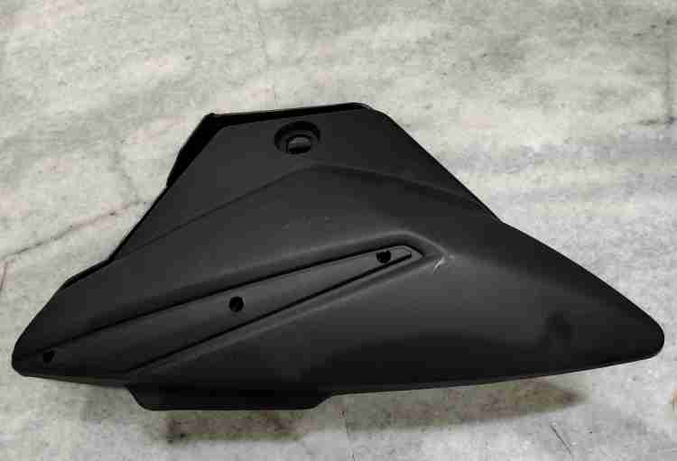 Bajaj platina 2024 side panel