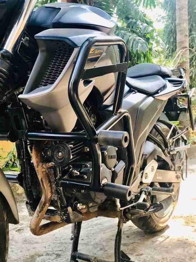 Yamaha fz engine guard online best sale purchase