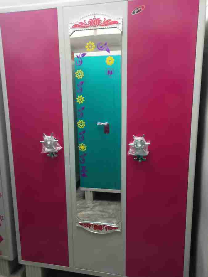 Raju steel on sale almirah works
