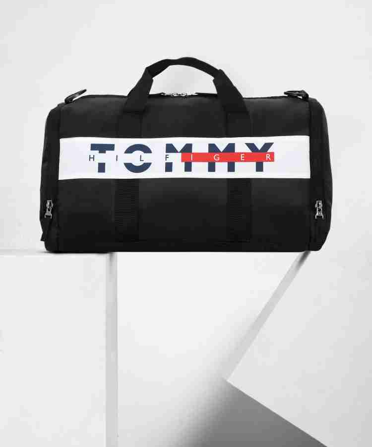 Gym bag on flipkart on sale