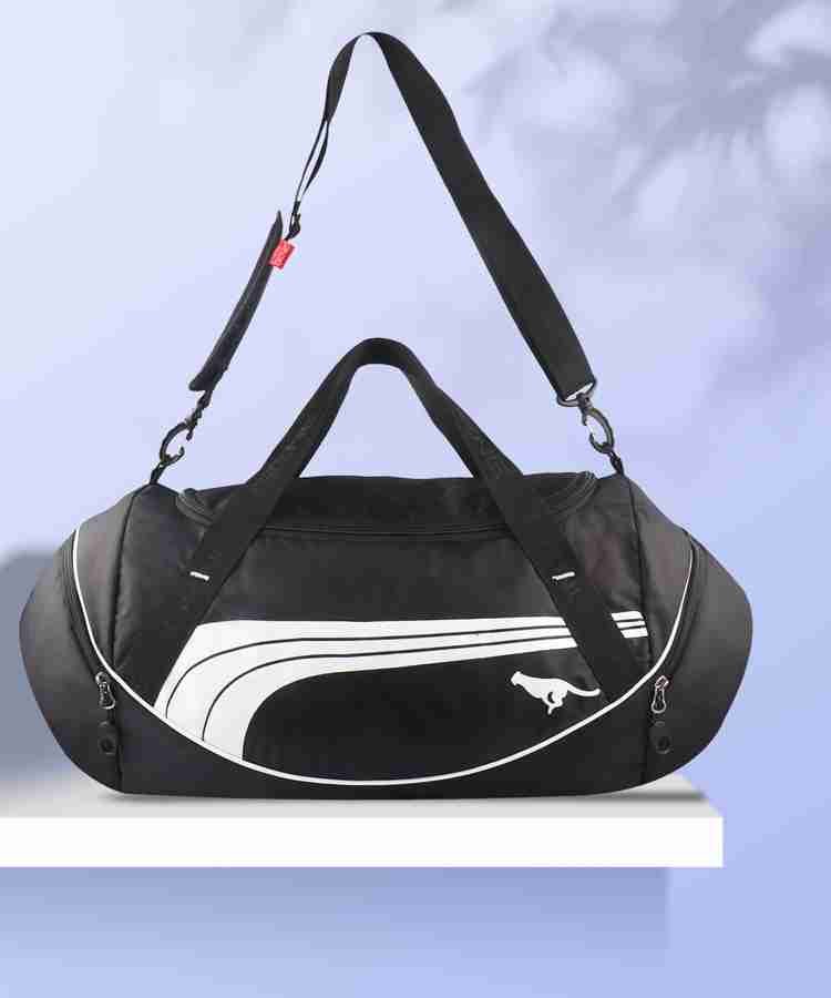 Gym bags flipkart deals
