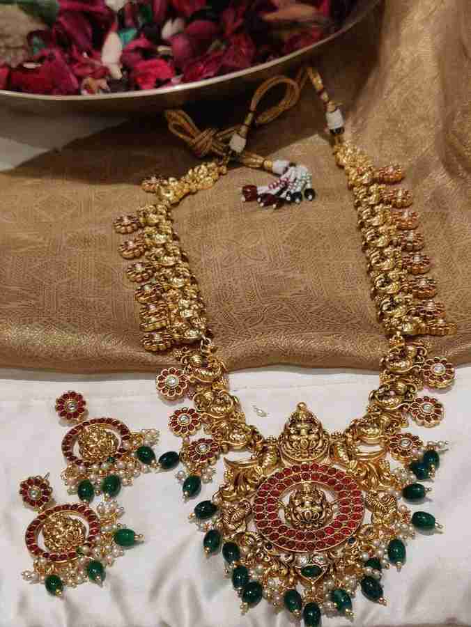 EMPORIA JEWELS Alloy Gold Jewellery Set Price in India Buy