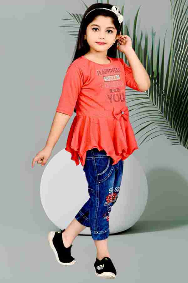 Jeans top hotsell stylish girl