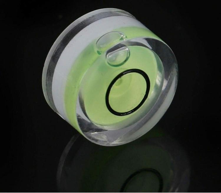 button spirit level