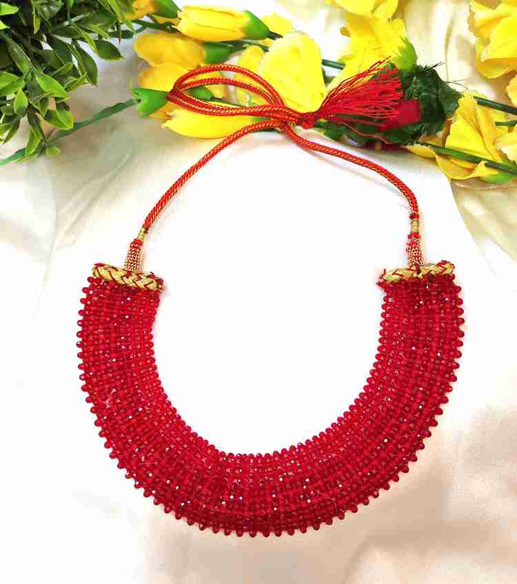 Simple red necklace shop