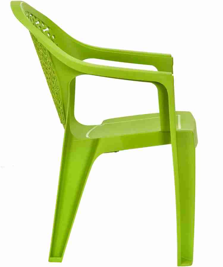 Comfy outlet plastic chairs