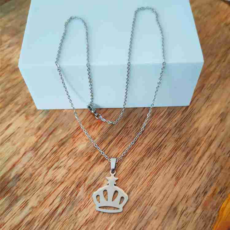 King crown deals locket