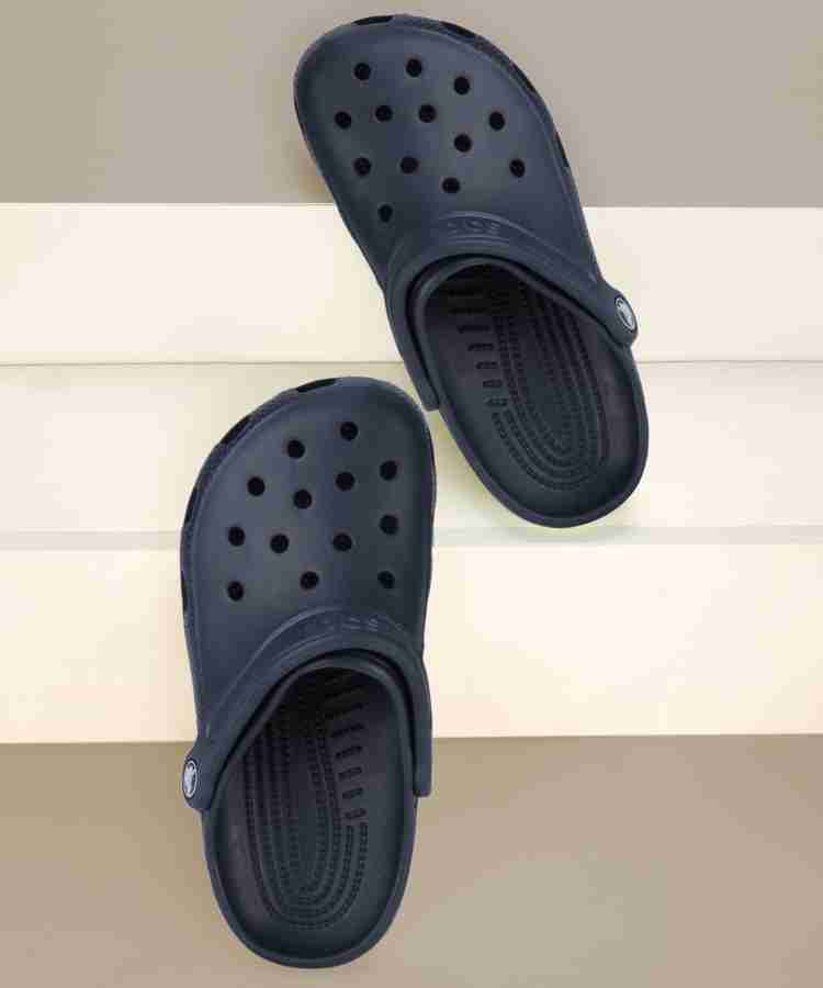 Crocs men navy best sale sandals