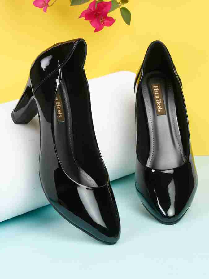 Flat deals black heels