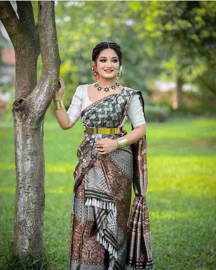 Mekhla saree with price outlet