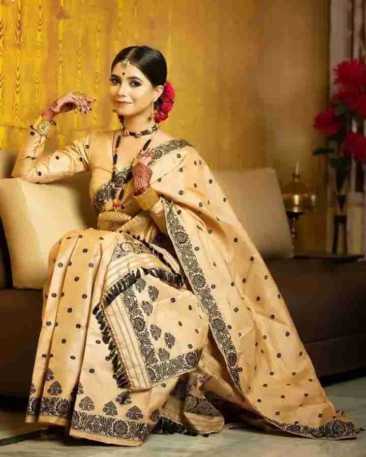 Buy MEERVA FASHION Woven Mekhela Chador Jacquard Cream Sarees Online Best Price In India Flipkart