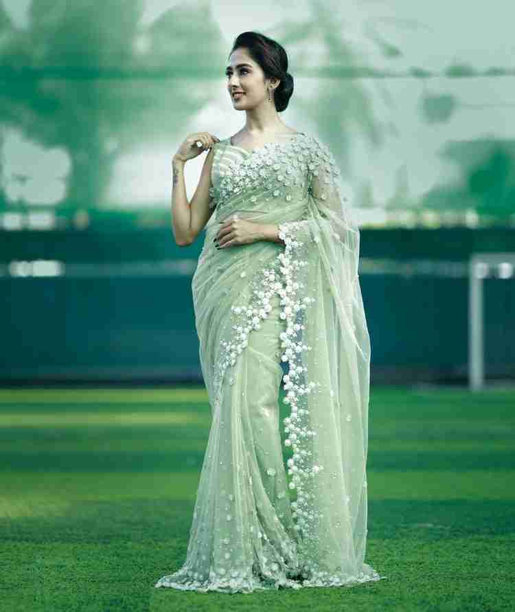 Buy Ethnic Yard Embroidered Bollywood Net Green Sarees Online Best Price In India Flipkart
