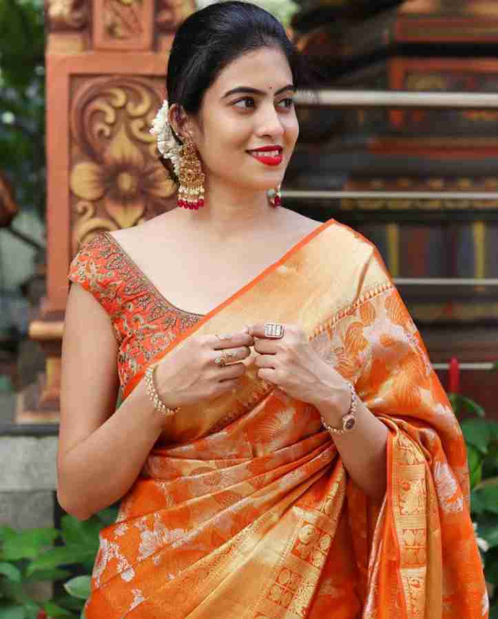 Orange sale saree jewellery