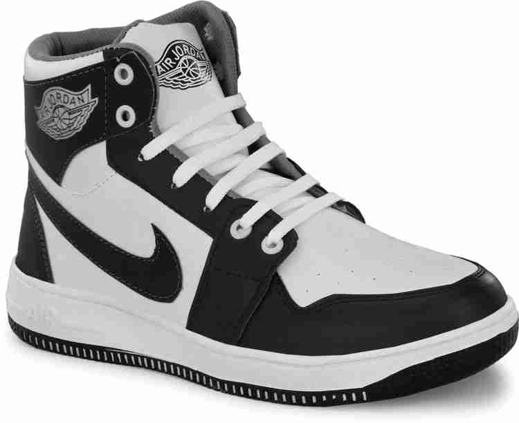 Solemate black discount shoes price