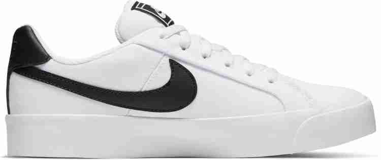 Nike court hotsell royale ac men