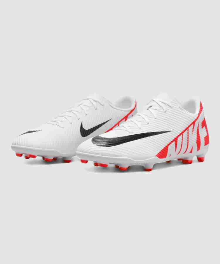 Football shoes nike flipkart best sale