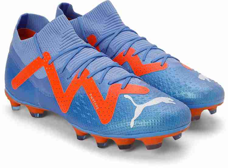 Orange and blue discount puma soccer cleats