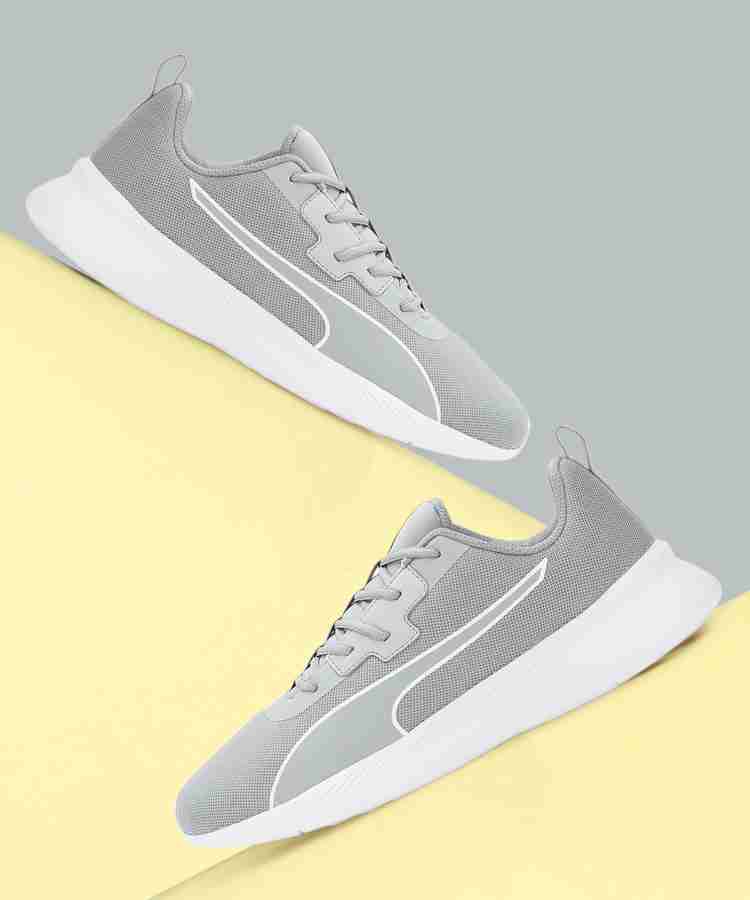 Puma white sports shoes flipkart new arrivals