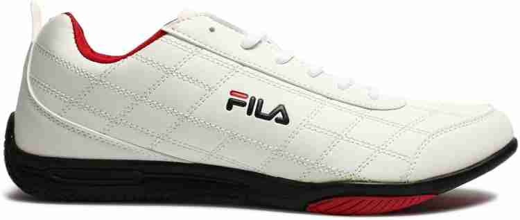 Fila men hot sale white sterling sneakers