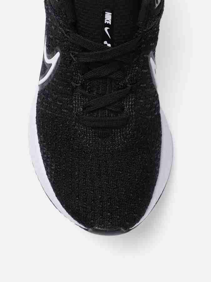 Nike flyknit cheap womens all black