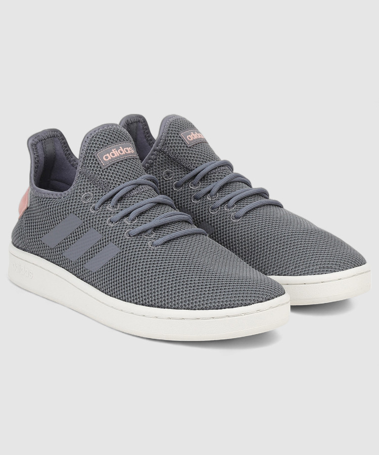 tenis court adapt adidas