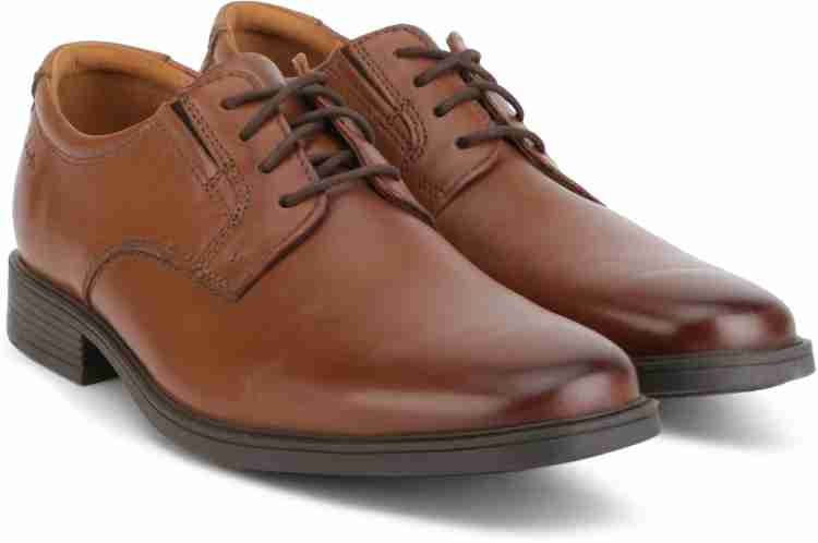 Clarks tilden clearance plain dark tan