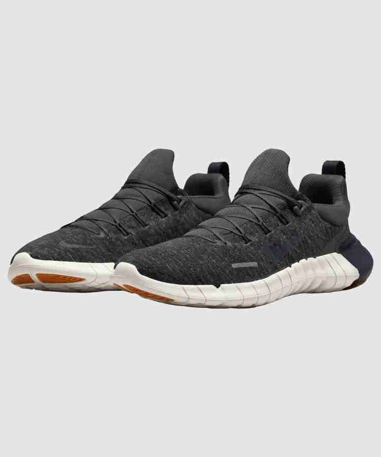 Free 5.0 running shoes flipkart clearance