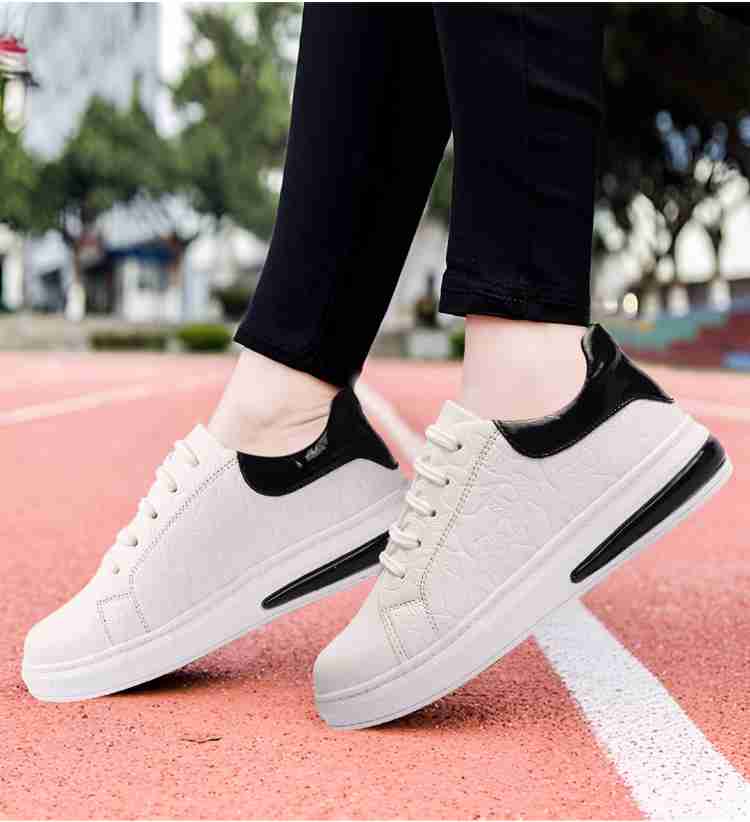 White sneakers shop womens india