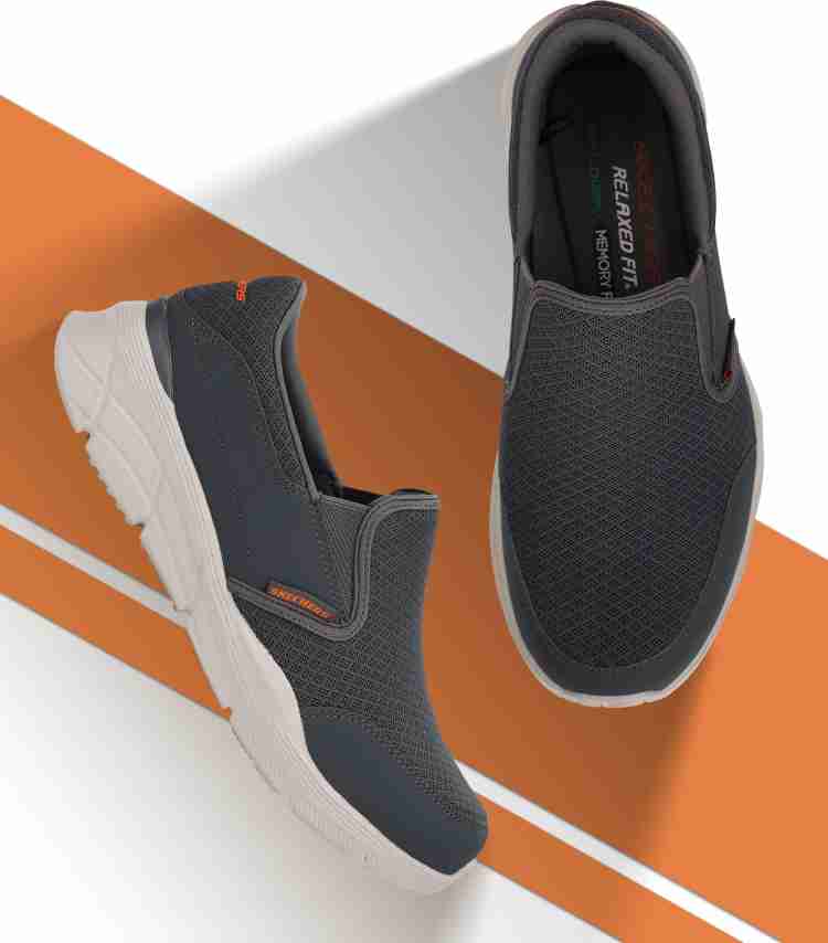 Skechers relaxed fit on sale memory foam india